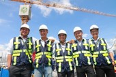 Novaland được vinh danh tại lễ trao giải Vietnam HR Award 2018 Novaland được vinh danh tại lễ trao giải Vietnam HR Award 2018