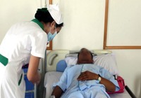 Người đàn ông bị ‘gãy súng’ khi quan hệ tư thế lạ
