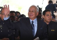 Cựu thủ tướng Malaysia bị khép hàng chục tội danh