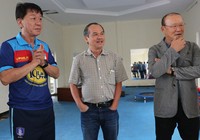 Niềm vui ông Park, nỗi buồn thầy Chung