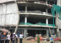 Điều tra vụ thang treo đứt cáp làm nhiều công nhân rơi