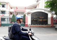 Thầy giáo tát mặt, đá mông nhiều học sinh lớp 5