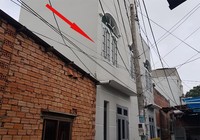 Bất ngờ khi người khác xây nhà trên đất mình