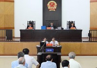 Bất ngờ tạm dừng phiên tòa xử ông Đinh La Thăng