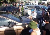 Ô tô tông, 2 bên rút súng bắn khiến 1 người bị thương