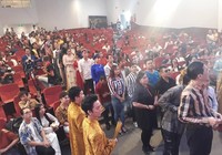 Nghệ sĩ Trịnh Kim Chi làm giỗ Tổ nghiêm cẩn, hoành tráng