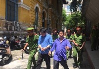Đang trốn truy nã, tiếp tục phạm tội... quy mô hơn