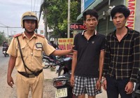 Trên đường giải quyết tai nạn, CSGT tóm gọn 2 kẻ trộm xe