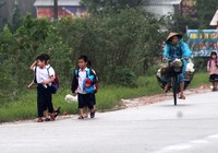 Hàng trăm học sinh Thừa Thiên-Huế nghỉ học vì ngập cục bộ