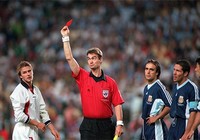 Ký ức World Cup: Cú ngáng chân định mệnh giết chết thế hệ vàng