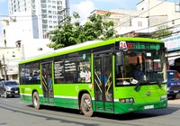 Nhân viên xe buýt cam kết lái xe cẩn thận luôn nở nụ cười