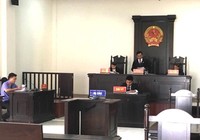 Mai xử lại vụ “Gắn mác hàng hiệu lên áo thun: Bị tội gì?“
