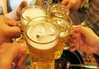 Rượu, bia ngày Tết: Ngưỡng nào cho sự an toàn?