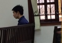 Vết thương mất toàn bộ bó mạch thần kinh là do vấp ngã?