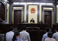 Chưa tuyên án vụ VN Pharma, tòa xét hỏi thêm