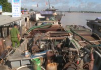 Bắt 4 phương tiện khai thác cát sông trái phép