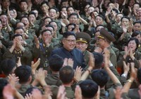 Ông Kim Jong-un ngày càng ưu tiên quân sự