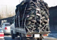 Nhiều tài xế ở TP.HCM bị lừa lấy sạch hàng trên xe