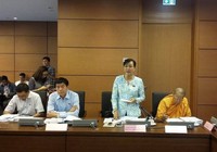 Bộ máy hành chính cồng kềnh cản trở phát triển