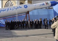 Iran phóng thành công tên lửa mang theo vệ tinh