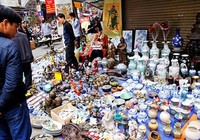 Nguy cơ độc hại từ bát đĩa nhiều hoa văn
