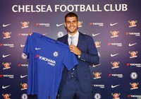 Bán Morata cho Chelsea, Real Madrid ‘chơi khăm’ MU