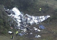 Máy bay rơi tại Colombia: 2 hộp đen được tìm thấy