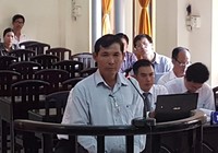 Giám đốc xin treo vì sợ đi tù công nhân sẽ thất nghiệp