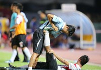 Ầm ĩ chuyện trận cầu… 60 phút của FIFA