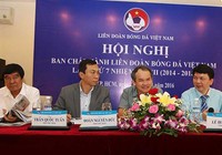 VFF loanh quanh với án kỷ luật cho ‘người nhà’
