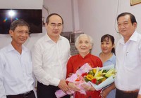 Dâng hương các anh hùng, liệt sĩ tại ngã ba biên giới