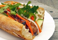Thưởng thức bánh mì thịt nướng ngon nhất thế giới ở SG