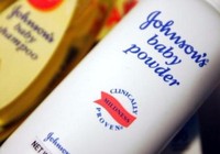 Johnson & Johnson bồi thường 417 triệu USD vì phấn rôm