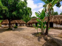 Nhà chị Dậu giữa không gian làng cổ Ninh Bình