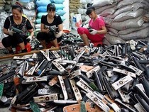 TPHCM đã chính thức có 4 điểm thu gom rác thải điện tử
