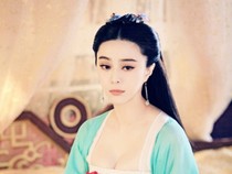 Bí ẩn đằng sau bộ trang phục lộ da thịt của Võ Mỵ Nương