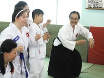 Nữ võ sư U80 hơn 10 năm dạy võ...
