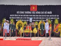 Lễ an táng cố Tổng Bí thư Đỗ Mười...