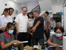 Clip: Bí thư Nguyễn Thiện Nhân gặp gỡ cử...