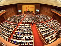 Quốc hội tiếp tục chất vấn các thành viên...