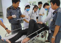 Những người đi ‘bão’ rồi vào... bệnh viện