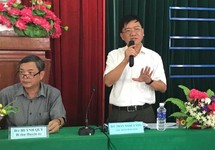 Chủ tịch tỉnh Quảng Ngãi đối thoại với dân về nhà máy rác
