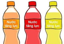 Có nên uống nước tăng lực để không buồn ngủ?
