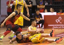 VBA 2018: Derby TP.HCM và cuộc rượt đuổi ngoạn mục