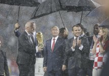 Ông Putin và chuyện hy hữu thời khắc Pháp đăng quang World Cup