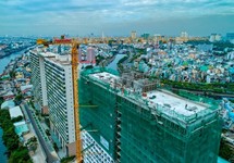 Cất nóc dự án xanh Diamond Lotus Riverside
