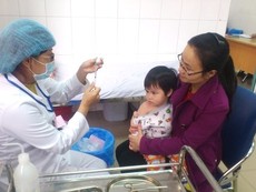 Người dân nói gì về vaccine tiêm chủng mở rộng