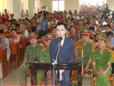 Hiếp dâm rồi giết người vì nghiện phim cấp 3