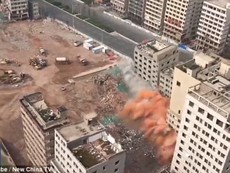 36 tòa nhà bị phá hủy trong vòng... 20 giây