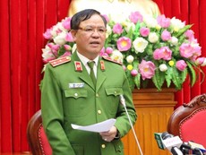 Clip: 'Vẫn quản lý dân cư theo hộ khẩu'